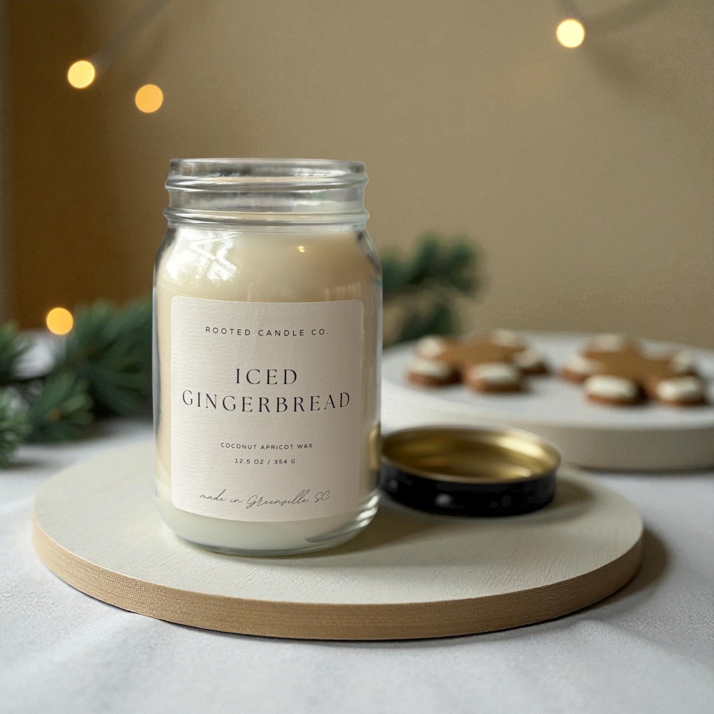Iced Gingerbread Candle